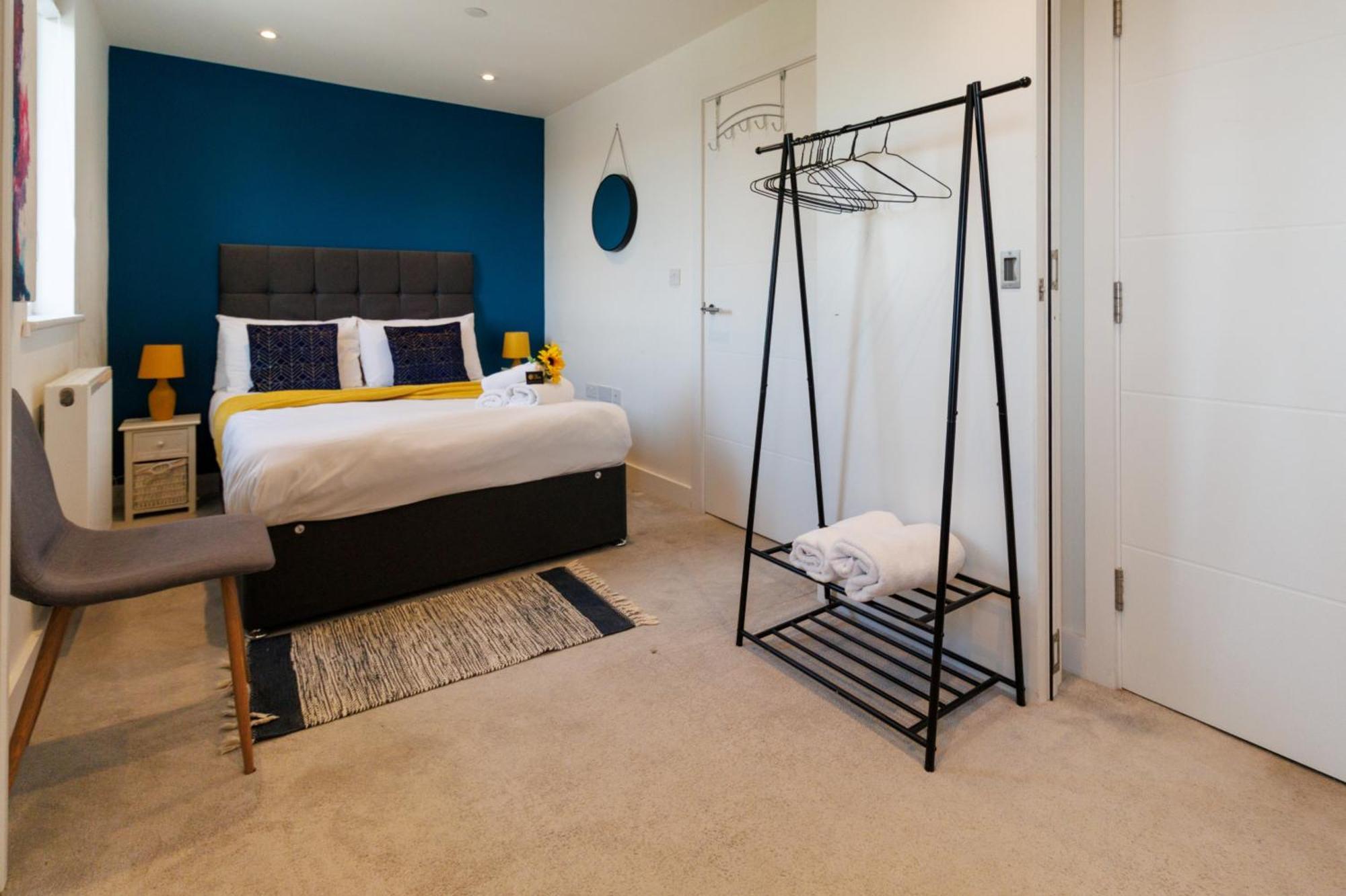 City Centre, Sleeps 7, Stunning Views & Parking, Interconnected Rooms Long Stay Work Contractor Leisure, Diamond Penthouse CBG Extérieur photo