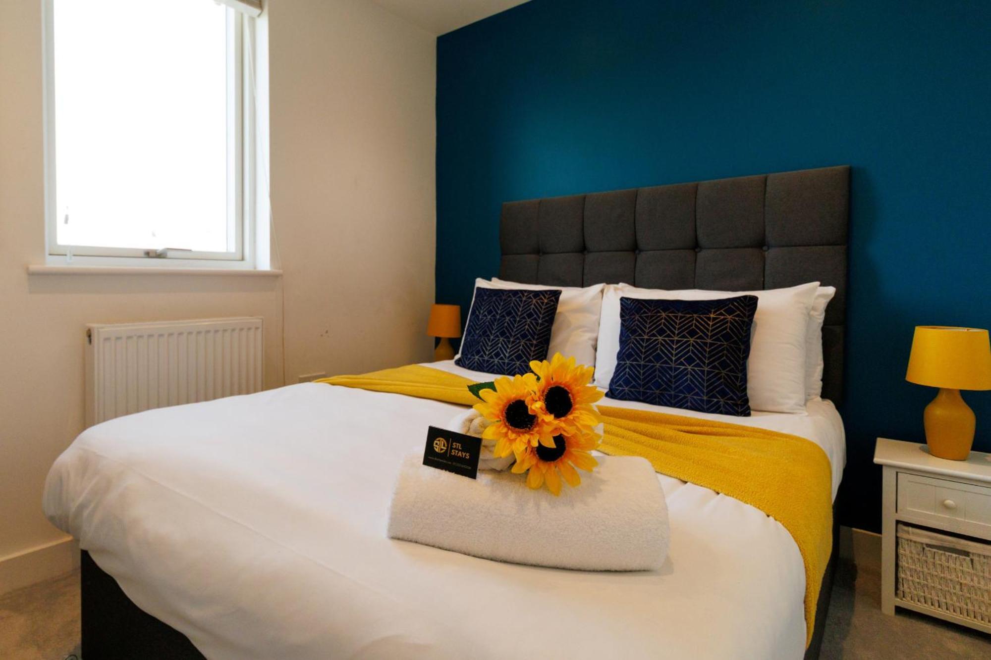 City Centre, Sleeps 7, Stunning Views & Parking, Interconnected Rooms Long Stay Work Contractor Leisure, Diamond Penthouse CBG Extérieur photo