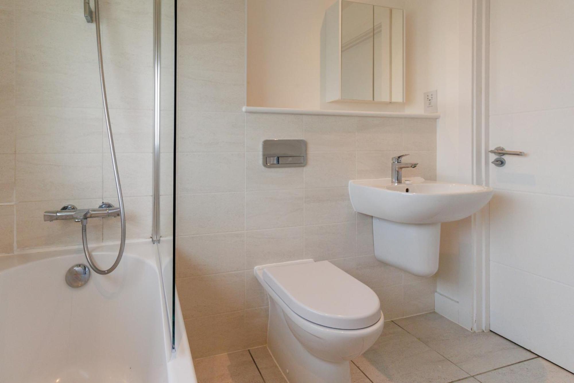 City Centre, Sleeps 7, Stunning Views & Parking, Interconnected Rooms Long Stay Work Contractor Leisure, Diamond Penthouse CBG Extérieur photo