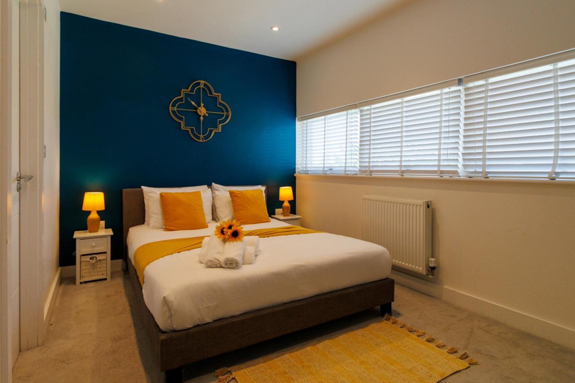 City Centre, Sleeps 7, Stunning Views & Parking, Interconnected Rooms Long Stay Work Contractor Leisure, Diamond Penthouse CBG Extérieur photo